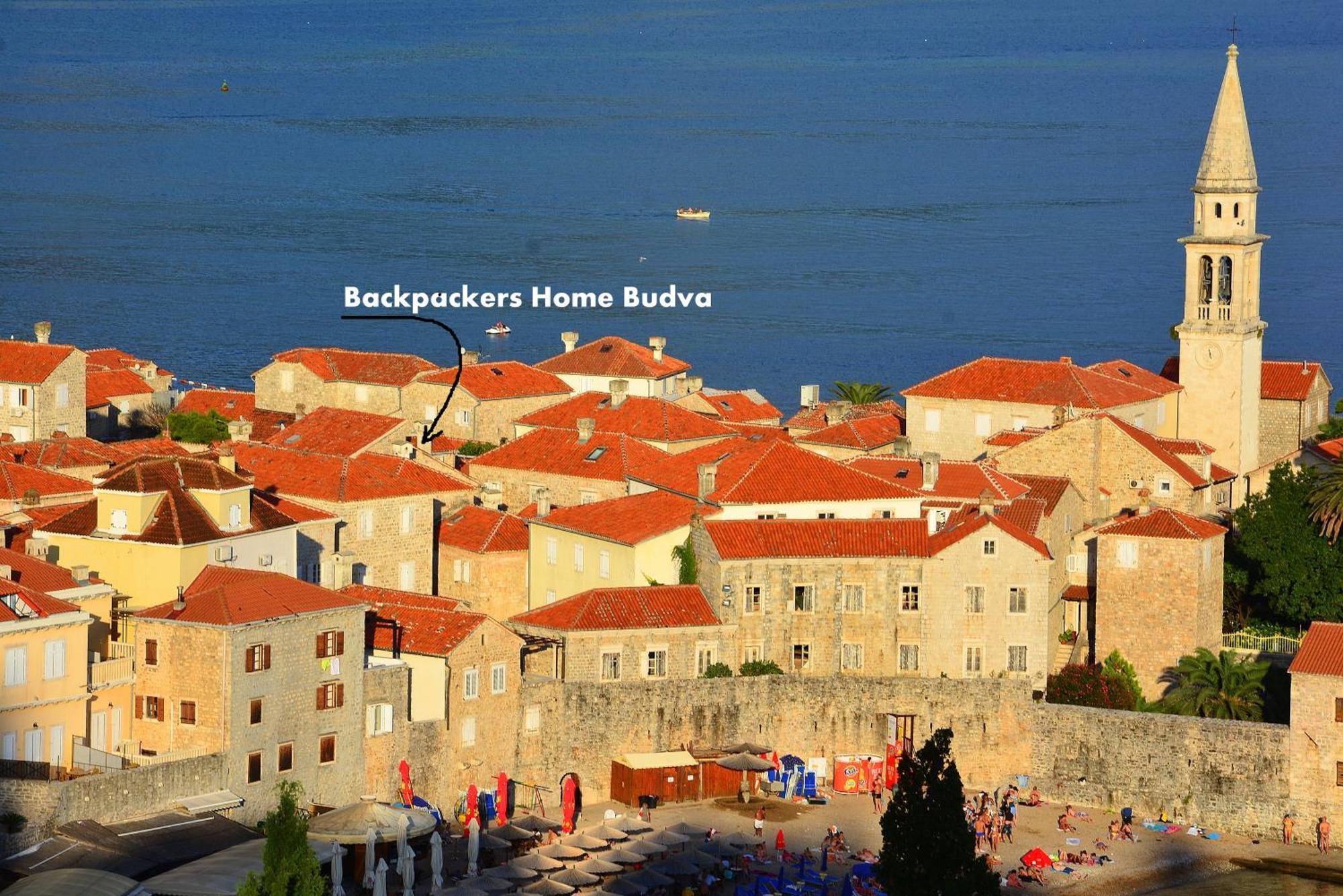 Montenegro Backpackers Home Budua Esterno foto